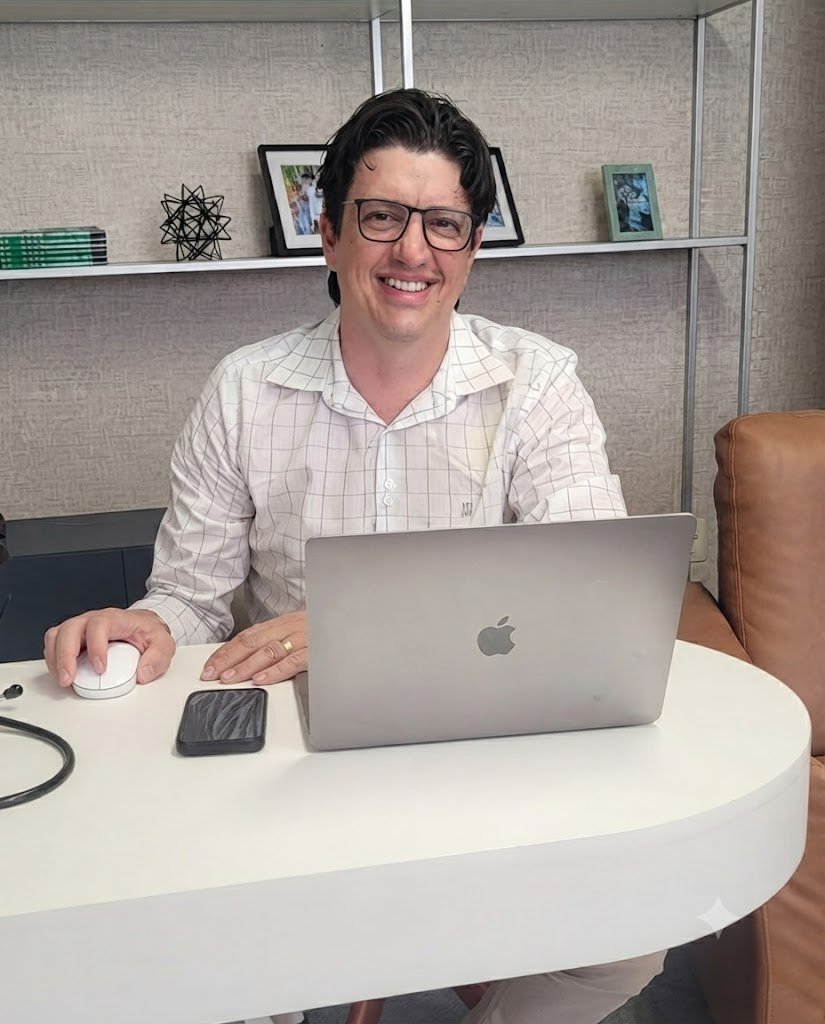 Dr. Michel Ghisi Callegari, médico psiquiatra CRM-SC 12.682, em Tubarão/SC